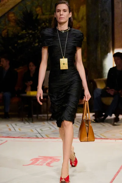 Look 31